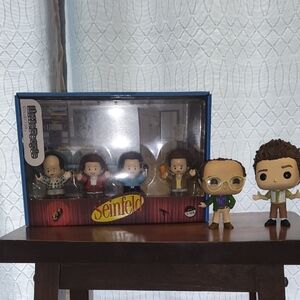 Seinfeld!! Funko And Little People
